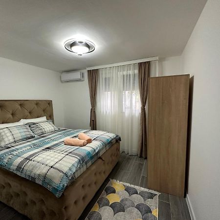 Vucinic Studio Apartment Cetinje Exterior foto